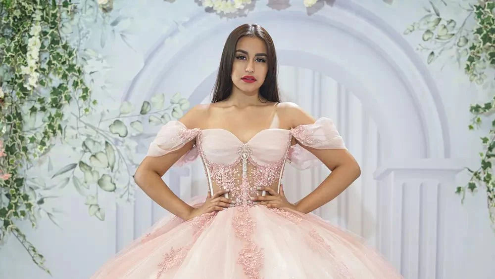 Ball-Gown Pink Off-the-Shoulder Quinceanera Dresses