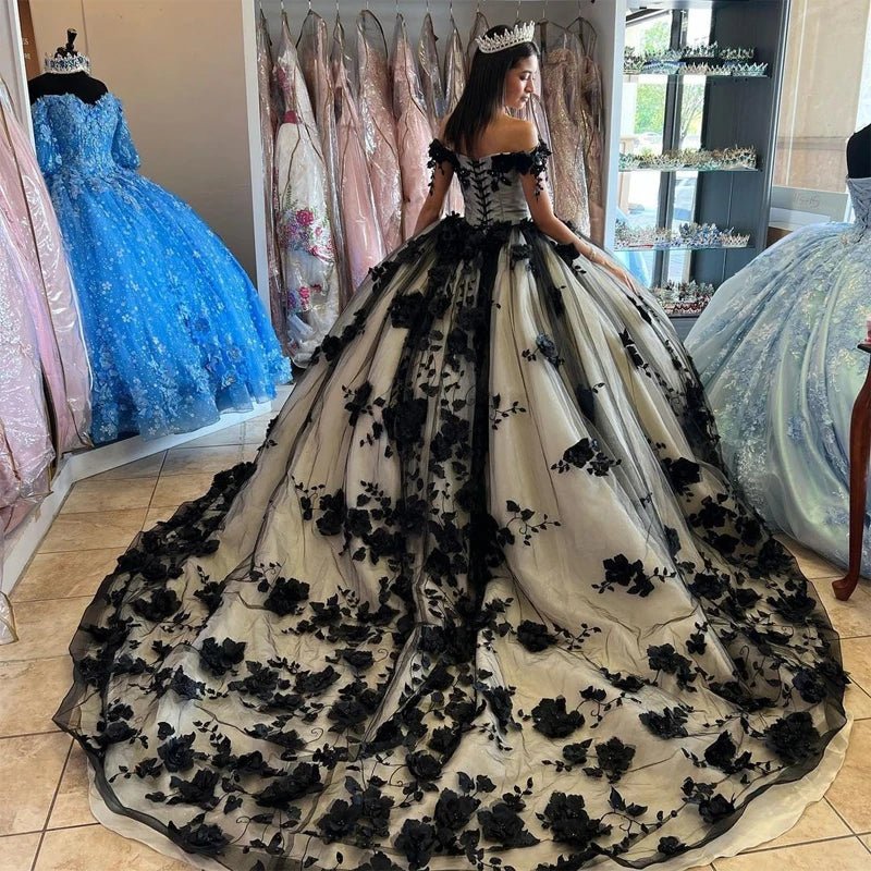 Red Off The Shoulder Tulle Quinceanera Dresses With Lace Appliques - KissProm