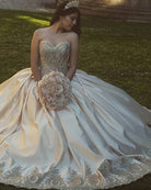 Sweetheart Embroidery Satin Gold Quinceanera Dresses Lace Ball Gowns
